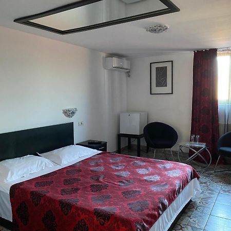 Motel Valentina Ion Roată 외부 사진